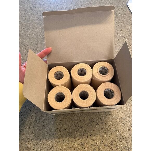 JOHNSON&JOHNSON Elastikon Elastic Medical Tape - Picture 6 of 7